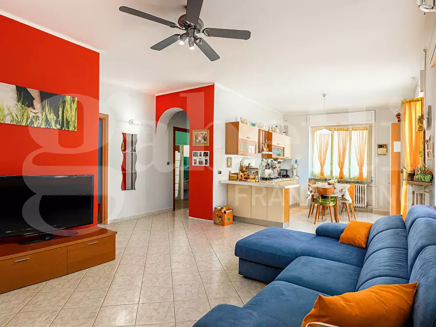 Immagine 10 di Attico in vendita  in Vicolo Denina, 1 a Moncalieri