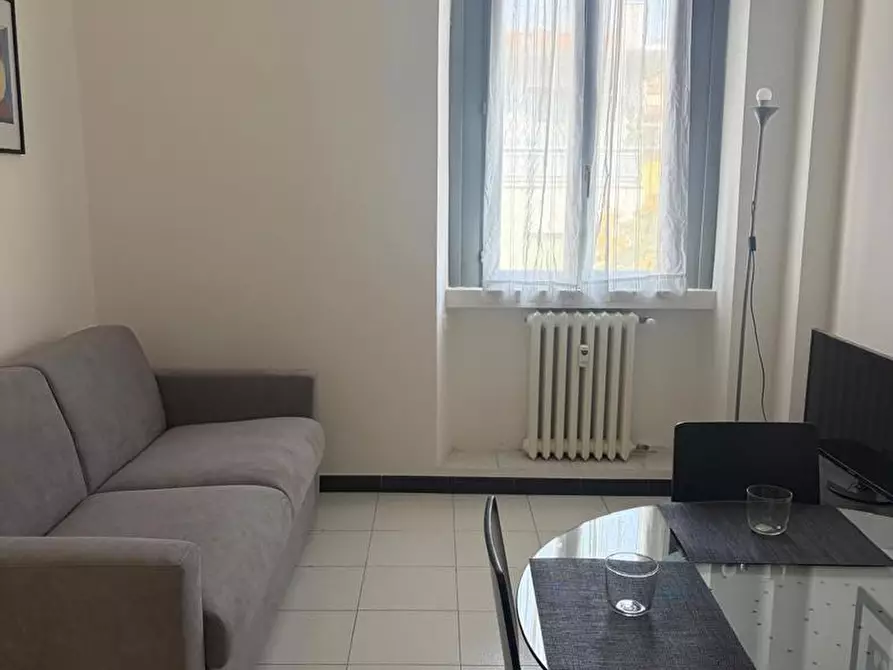 Immagine 2 di Appartamento in affitto  in Via guglielmo silva, 45 a Milano