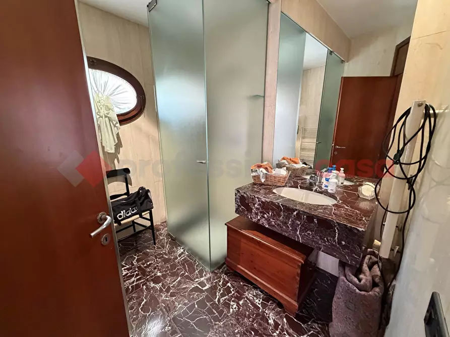 Immagine 23 di Villa in vendita  in Via Ranci a San Miniato