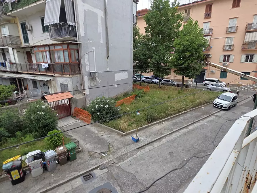 Immagine 37 di Appartamento in vendita  in Via Maiori, 7 a Napoli