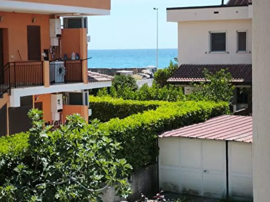 Immagine 13 di Appartamento in vendita  in Via Fratelli Bandiera, 10 a Tortora