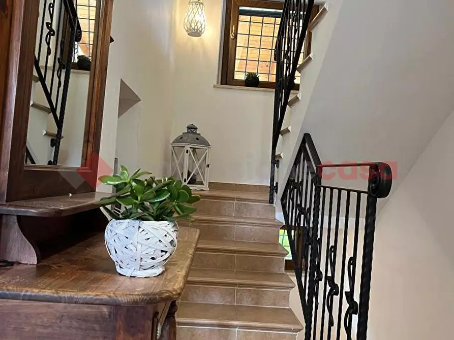 Immagine 15 di Casa bifamiliare in vendita  in Via Isole dei Ciclopi a Roma