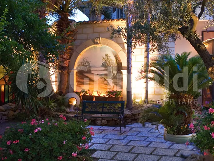 Immagine 8 di Palazzo in vendita  in Via Senatore Francesco Arena a Messina