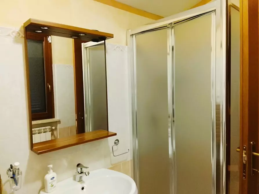 Immagine 13 di Villetta a schiera in vendita  in Via Cassaro, 88 a Roma