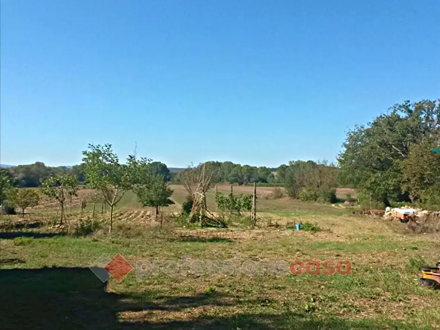 Immagine 1 di Terreno agricolo in vendita  in Via della Democrazia a Corciano