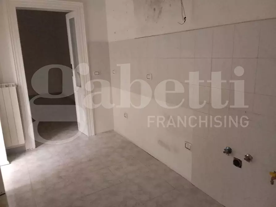 Immagine 4 di Appartamento in vendita  in Via MESSAPIA, 3 a Taranto