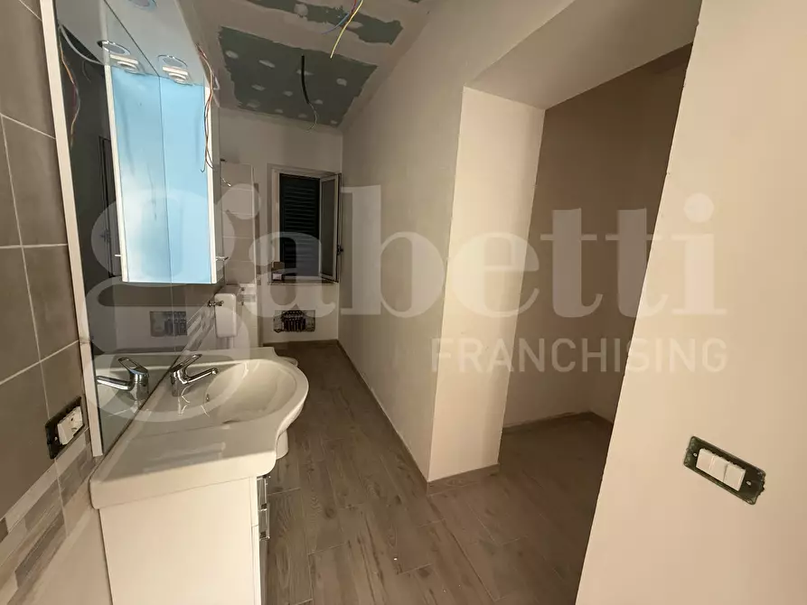 Immagine 6 di Casa indipendente in vendita  in Viale MAGNA GRECIA, 128/B a Catanzaro