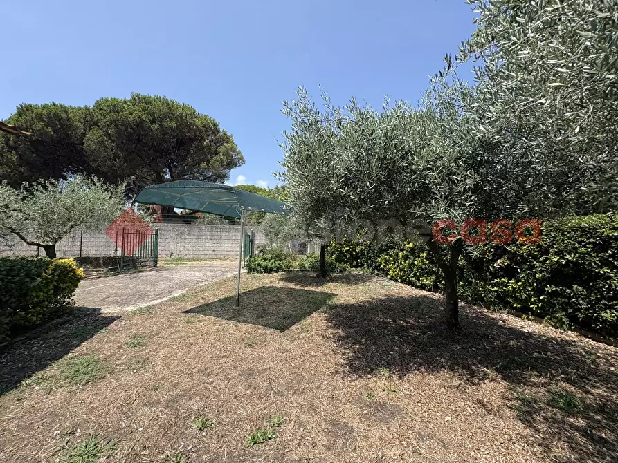 Immagine 30 di Casa bifamiliare in vendita  in Via MARIA FEDERICI, 146 a Fondi