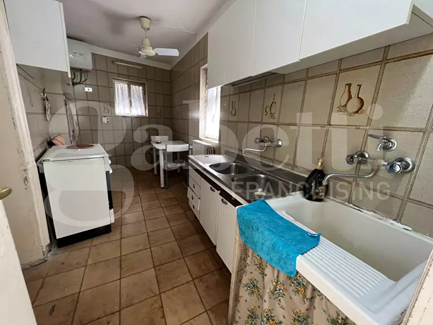 Immagine 34 di Appartamento in vendita  in Via Traspontino, 11 a Ragusa