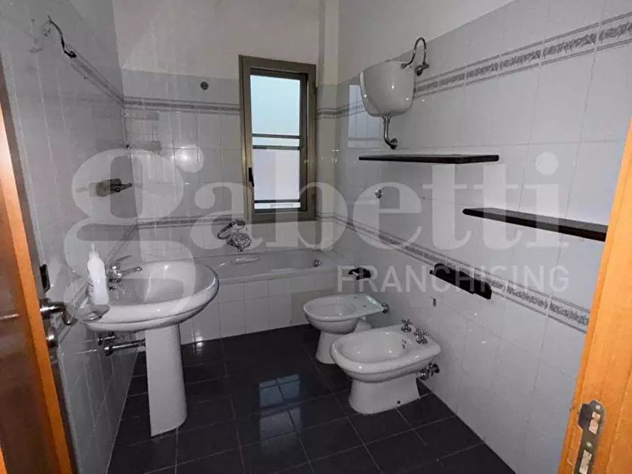 Immagine 12 di Appartamento in affitto  in Via Calatafimi, 58 a Lamezia Terme