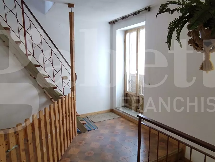 Immagine 7 di Appartamento in vendita  in Via Armando Diaz, 18 a Cortale