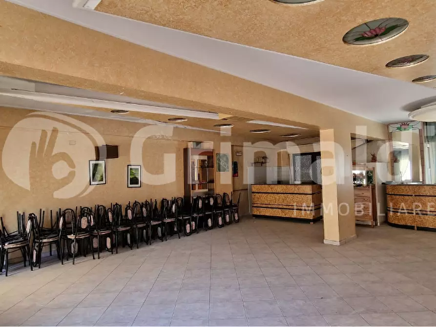 Immagine 3 di Bar / Ristorante in vendita  in Piazza Giovanni Verga, 13 a Sortino