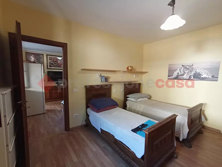 Immagine 14 di Casa bifamiliare in vendita  in Via Crocemarroggia a Spoleto