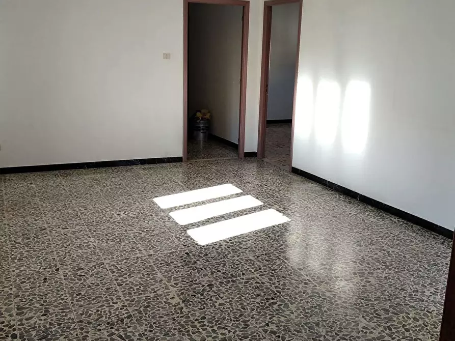 Immagine 5 di Appartamento in vendita  in Via Mercato, 12 a Villamassargia