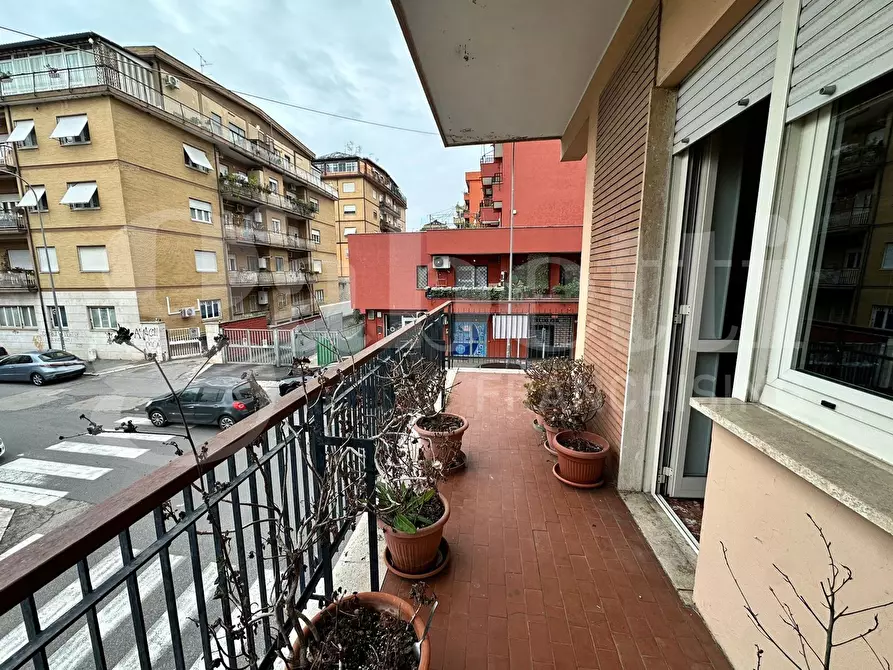 Immagine 24 di Appartamento in vendita  in Viale manzoni, 51 a Pomezia