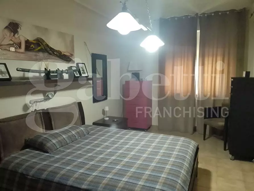 Immagine 16 di Appartamento in vendita  in Piazza G.B.TEDESCO, 22 a Taranto