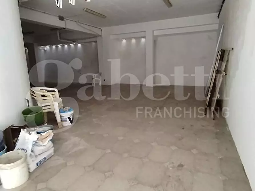 Immagine 4 di Magazzino in affitto  in Via S. Miceli, 25 a Lamezia Terme