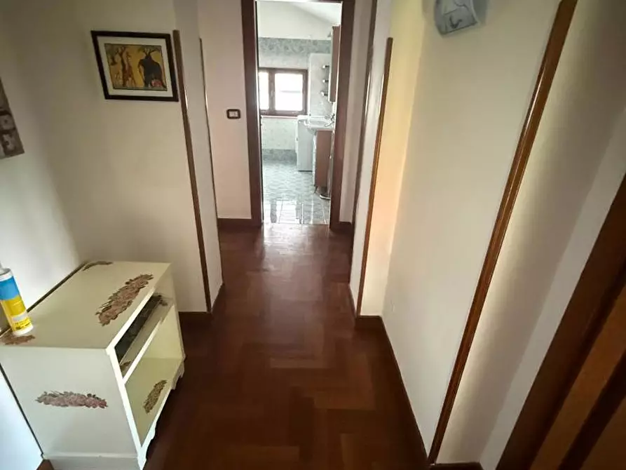 Immagine 12 di Attico in vendita  in Via TERNI, 36 a Contigliano