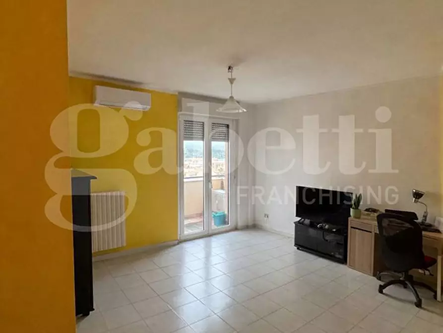 Immagine 2 di Appartamento in vendita  in Piazza G.B.TEDESCO, 22 a Taranto