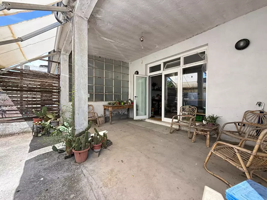 Immagine 1 di Casa indipendente in vendita  in Viale cesare battisti, 126 a Rovato
