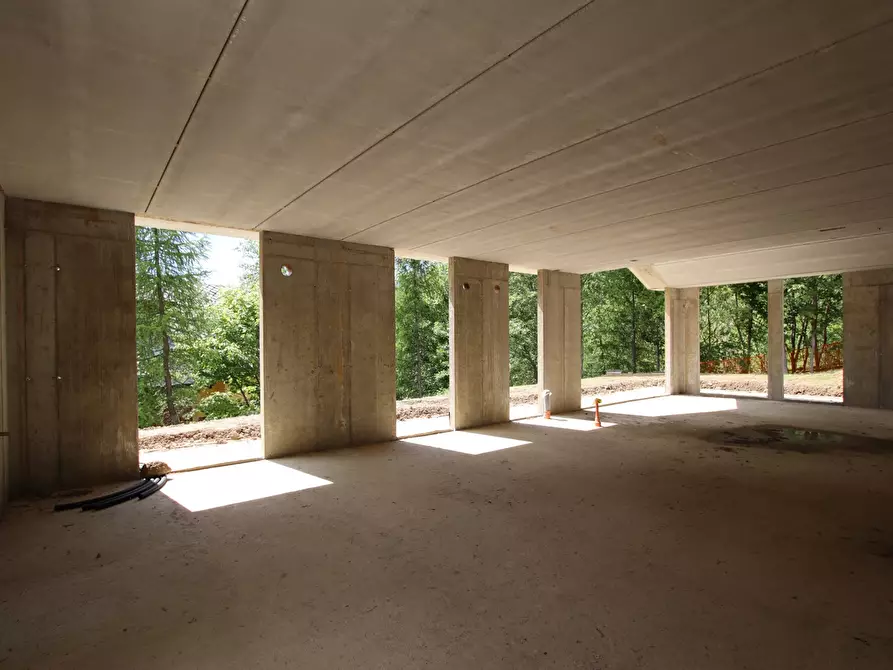 Immagine 13 di Villa in vendita  in Via ALPINI, SNC a Ponte Di Legno