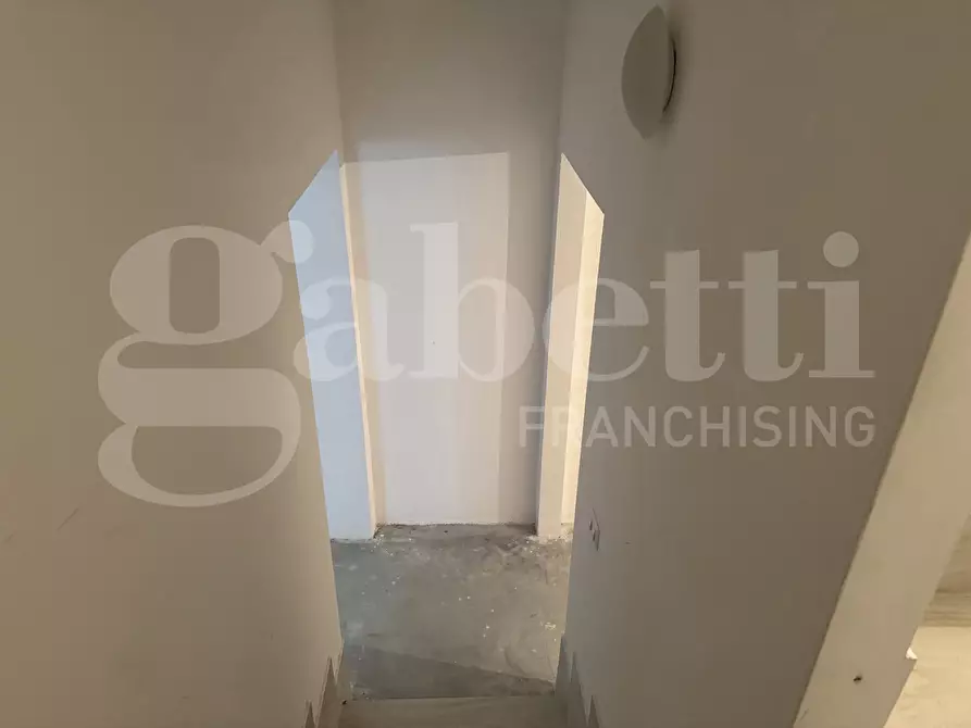 Immagine 20 di Appartamento in vendita  in Via Vittorio Veneto, 15 a Giurdignano