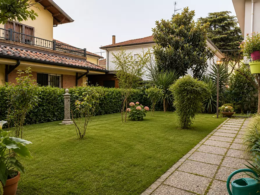 Immagine 10 di Appartamento in vendita  in Via Fiuggi, 9 a Riccione