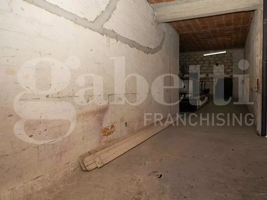 Immagine 37 di Appartamento in vendita  in Via OBERDAN, 10 a Ragusa