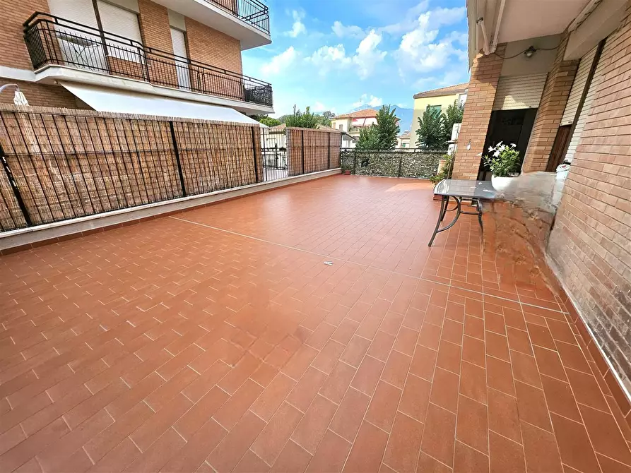 Immagine 1 di Appartamento in vendita  in Via ZINI, 1 a Massa