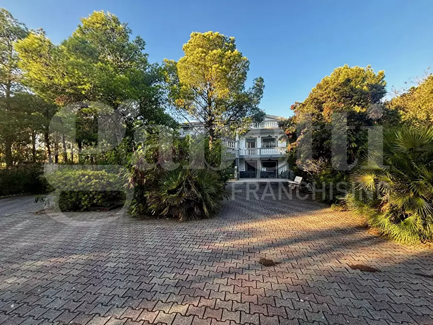 Immagine 6 di Casa trifamiliare in vendita  in LocalitÃ  Perdu Sarigu, snc a Teulada