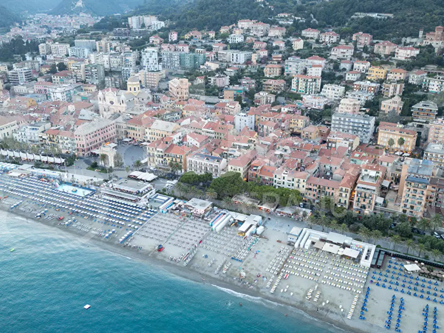 Immagine 19 di Box auto in vendita  in Via Domenico Brunenghi, 299 a Finale Ligure