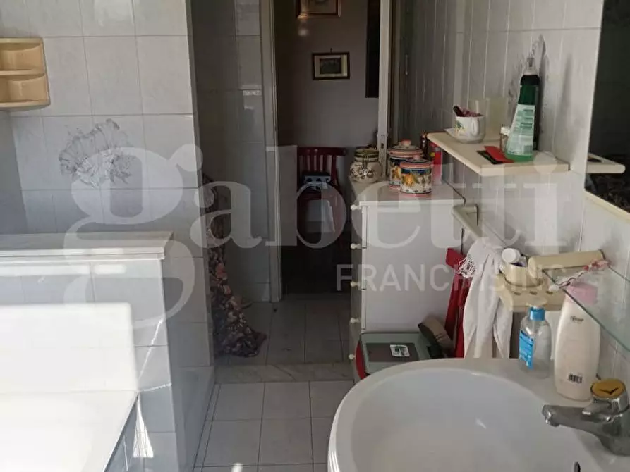 Immagine 22 di Appartamento in vendita  in Via DANTE, 184 a Taranto