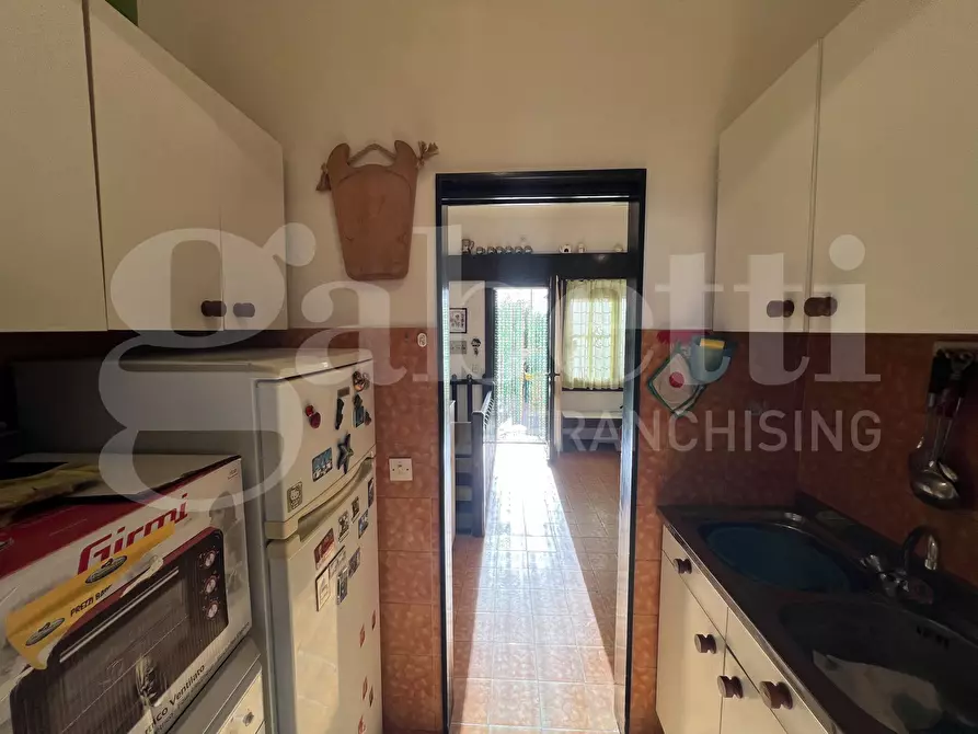 Immagine 15 di Appartamento in vendita  in Via delle rondini, 201 a Ardea