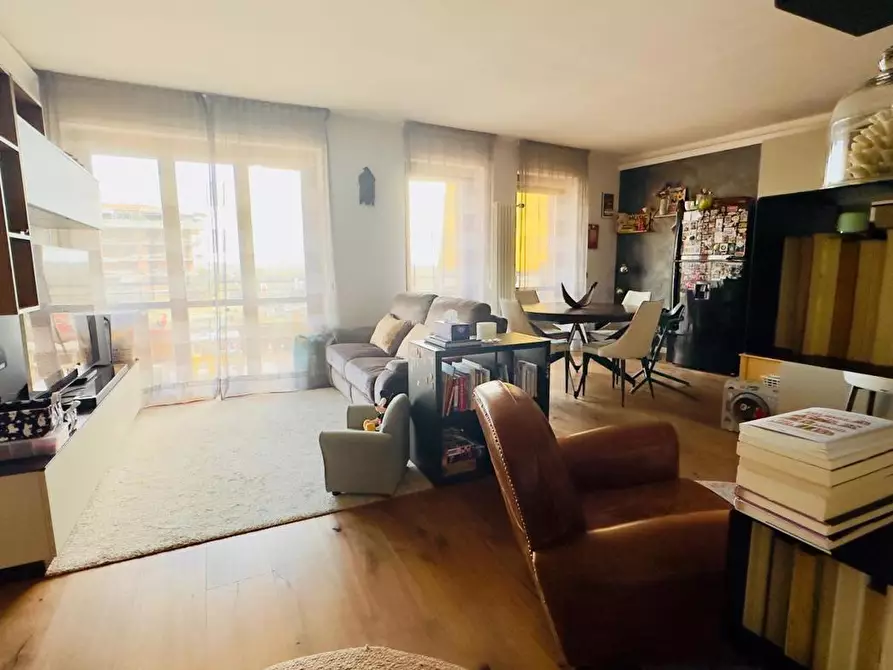 Immagine 14 di Appartamento in vendita  in Piazza Leon Battista Alberti, 10 a Fiumicino