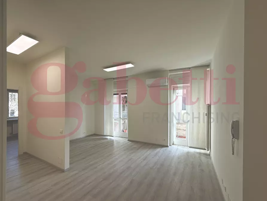 Immagine 7 di Ufficio in affitto  in Via Cucchi, 5 a Bergamo