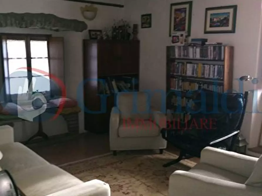 Immagine 4 di Rustico / casale in vendita  in Via Caprio, 1 a Filattiera