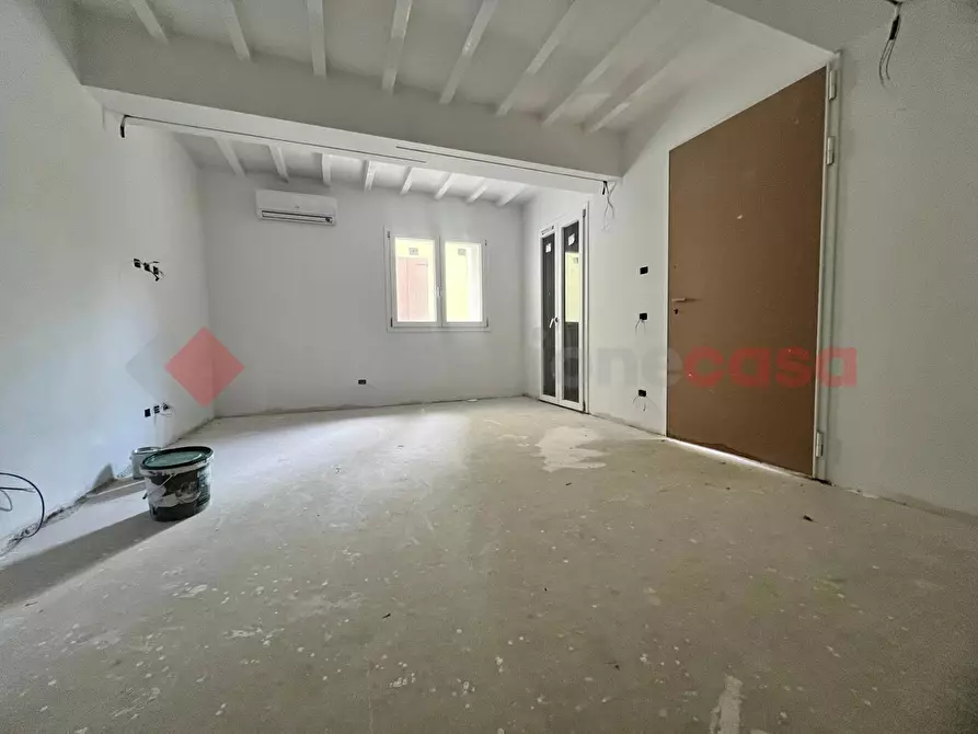 Immagine 7 di Appartamento in vendita  in Via ripa a Casalgrande