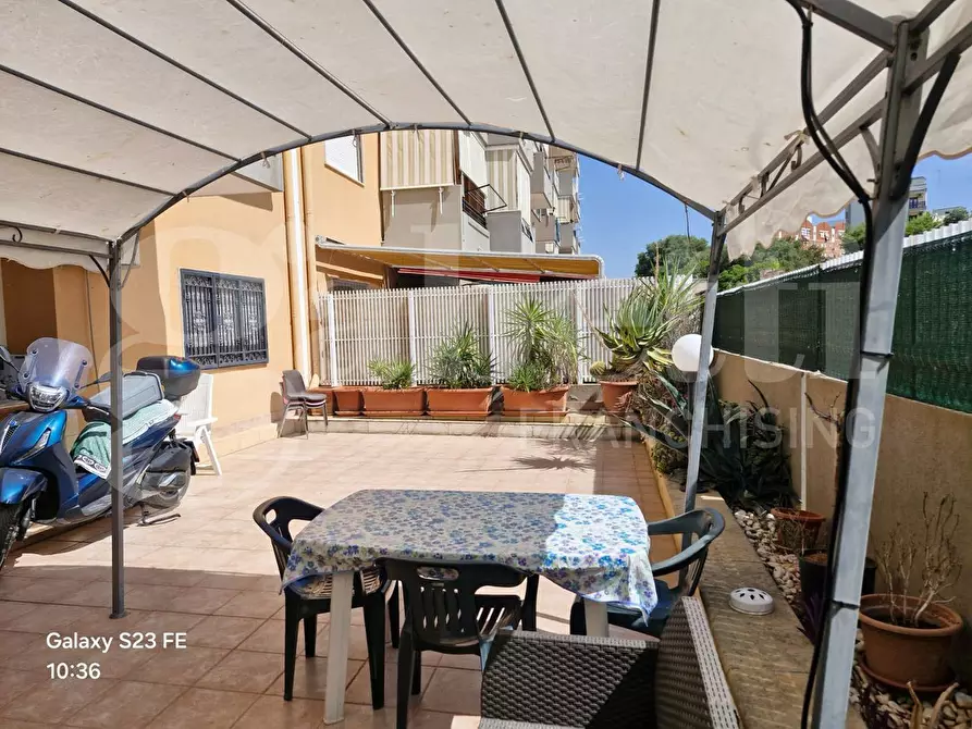 Immagine 1 di Appartamento in vendita  in Viale DEL LAVORO, 13N a Taranto