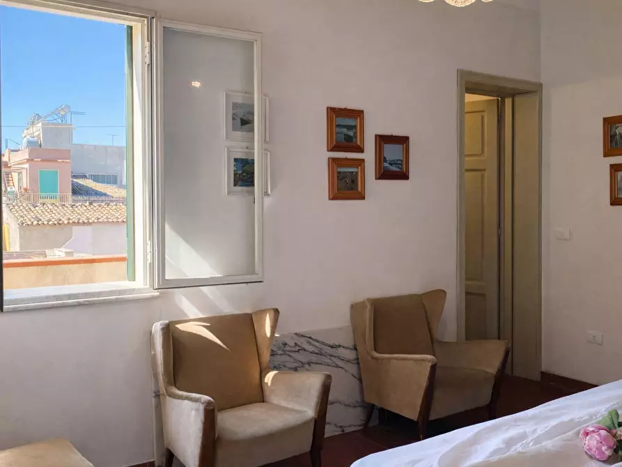 Immagine 15 di Casa indipendente in vendita  in Via ROSOLINO PILO, 24 a Pachino