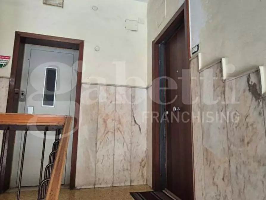 Immagine 2 di Appartamento in vendita  in Via DELLE IV GIORNATE, 37 a Torre Annunziata