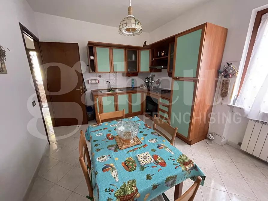 Immagine 23 di Casa bifamiliare in vendita  in Via XXIV MAGGIO, 00 a Bassano Romano