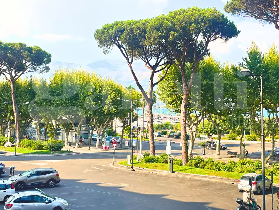 Immagine 26 di Appartamento in vendita  in Via E. Filiberto, 9 a Gaeta
