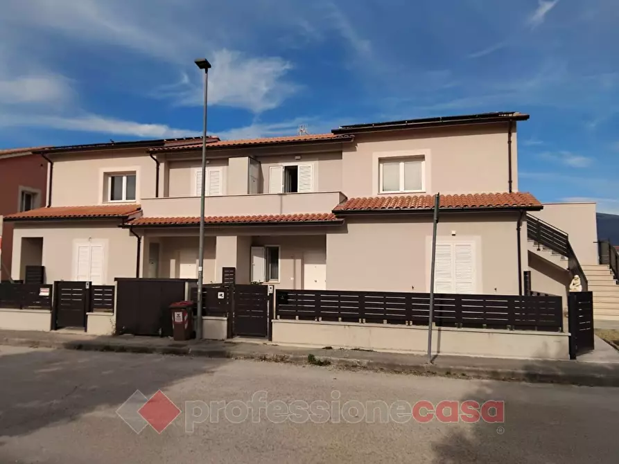 Immagine 2 di Appartamento in vendita  in Via Bottica a Cannara