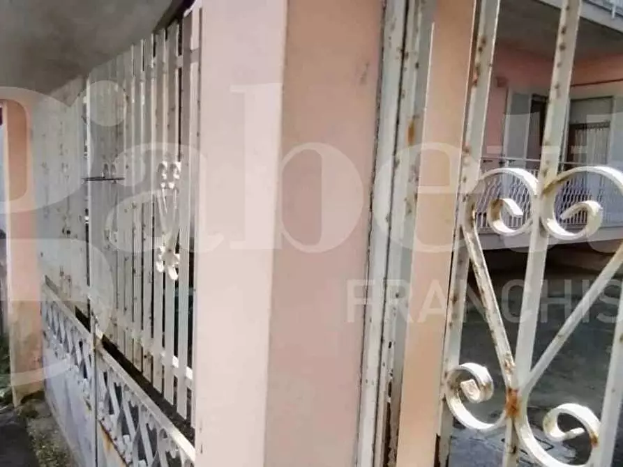 Immagine 5 di Palazzo in vendita  in Via corridoni a Aversa