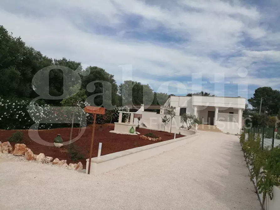 Immagine 4 di Villa in vendita  in Contrada Traetta, sn a Ostuni