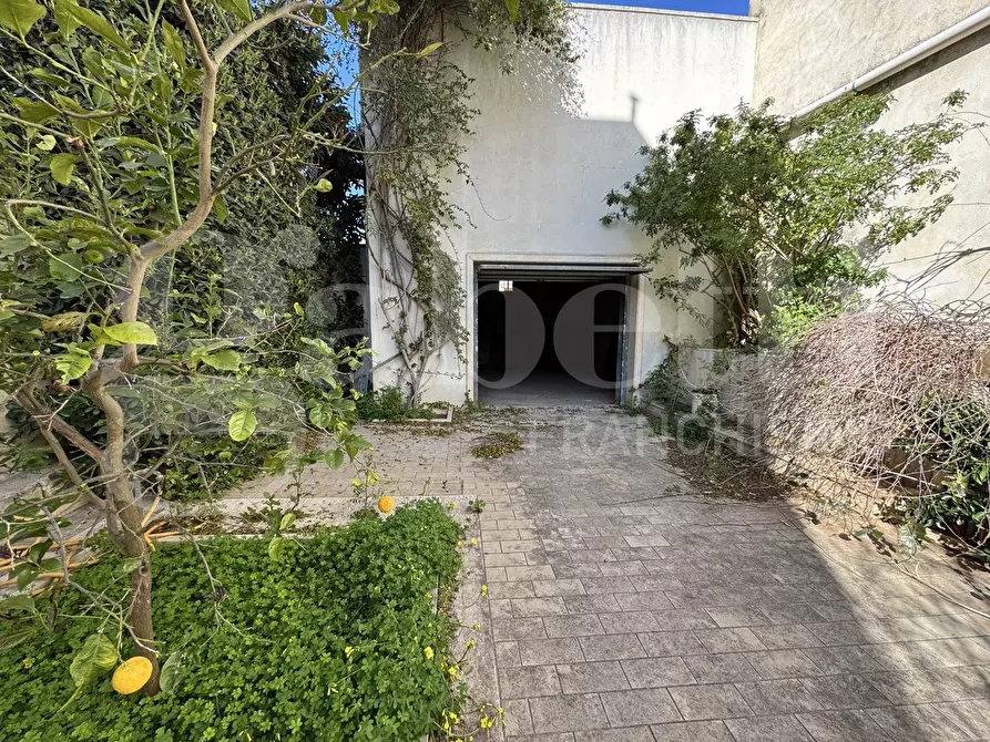 Immagine 42 di Appartamento in vendita  in Via Manzoni, 67 a Galatone