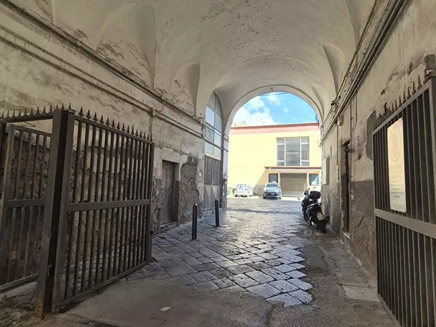 Immagine 2 di Appartamento in vendita  in Corso Vittorio Emanuele III, 374 a Torre Annunziata