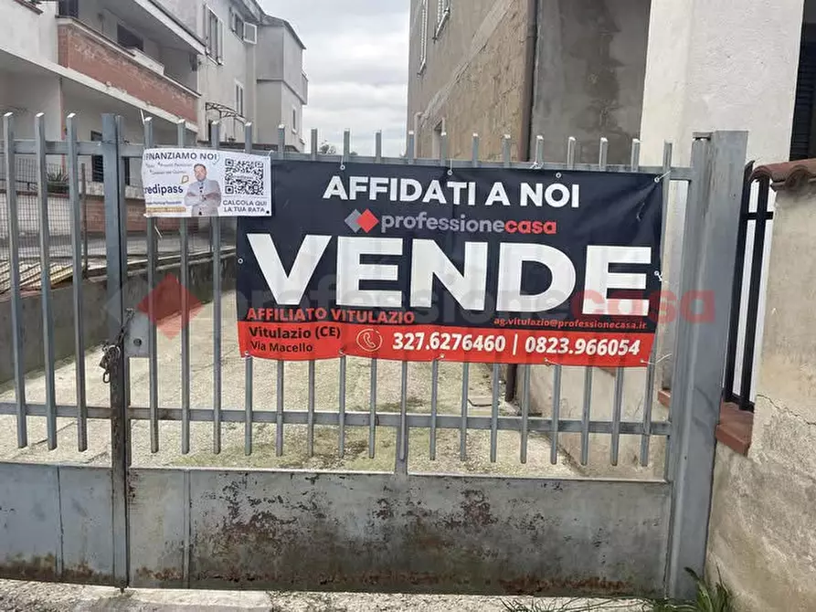 Immagine 12 di Appartamento in vendita  in Via Tutuni IV traversa, snc a Vitulazio