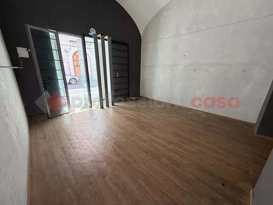 Immagine 11 di Negozio in affitto  in Corso De Carolis, snc a Santa Maria Capua Vetere