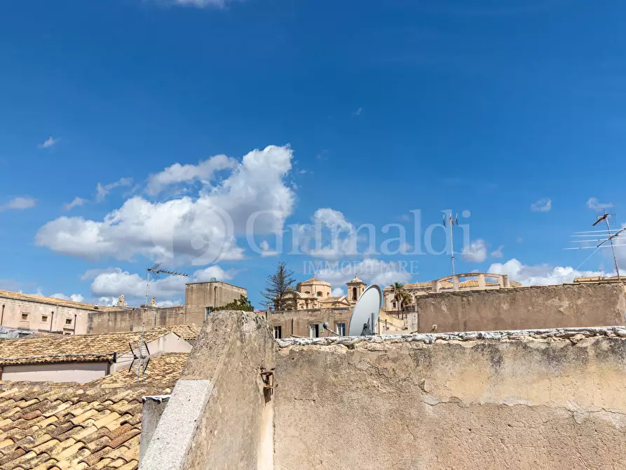 Immagine 15 di Casa indipendente in vendita  in Via AURELIO SAFFI, 10 a Noto